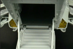 The Mandalorian: Razor Crest "Platinum Edition"