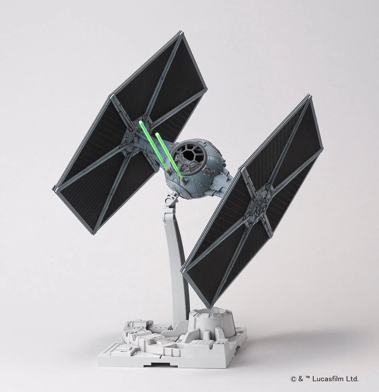 BANDAI TIE Fighter