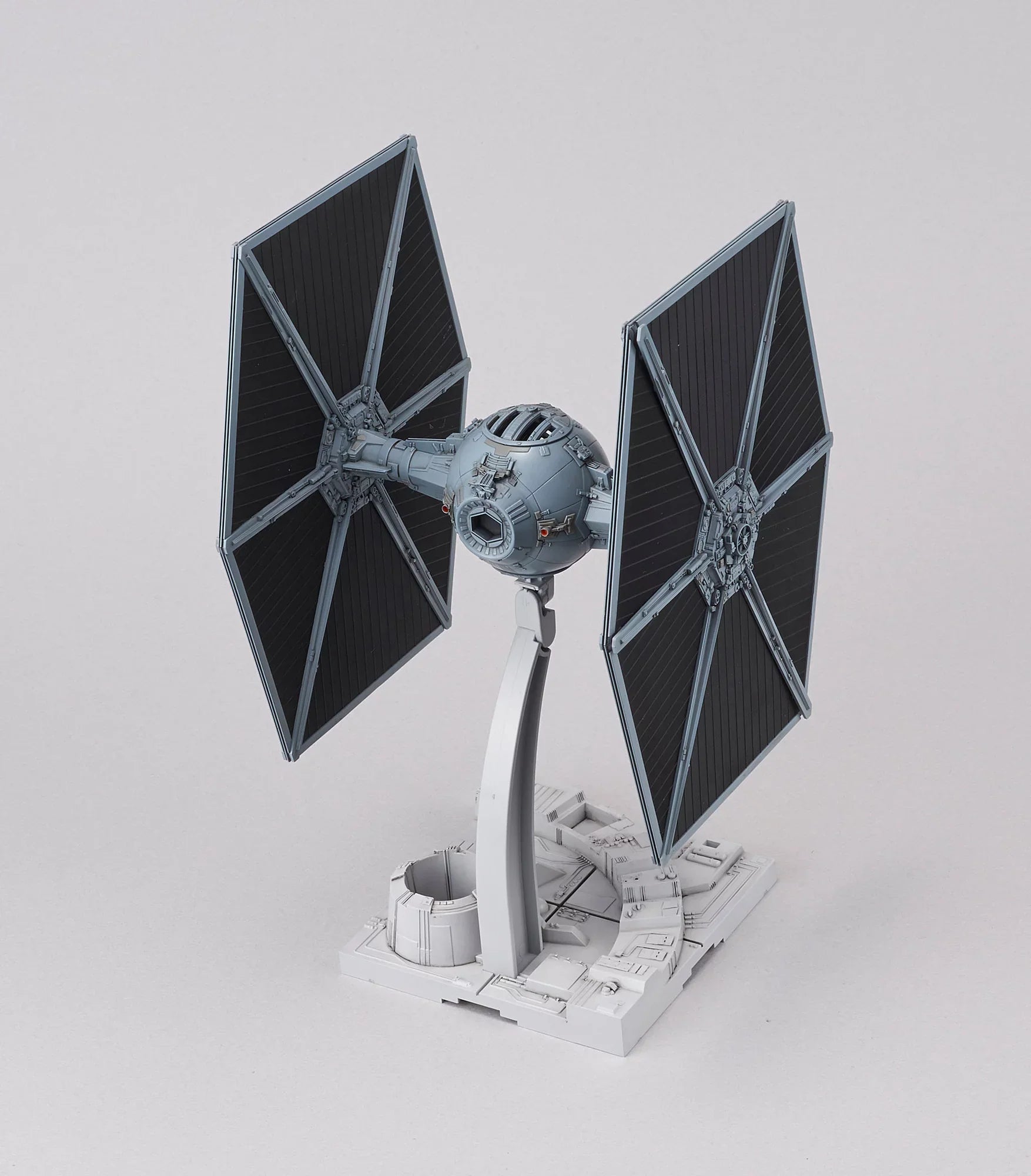 BANDAI TIE Fighter