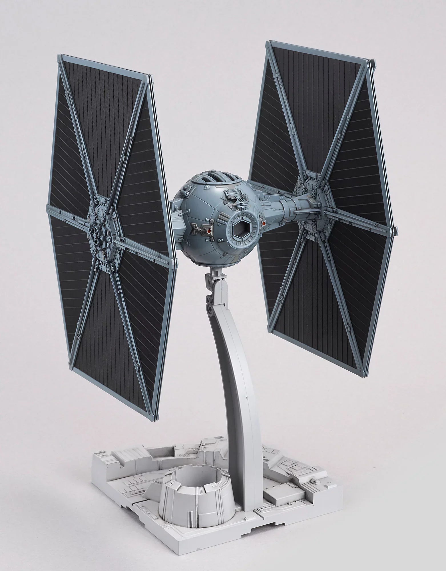 BANDAI TIE Fighter
