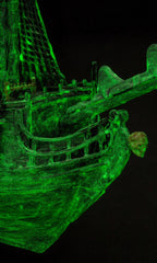 Ghost Ship (easy-click) with "Night Color"