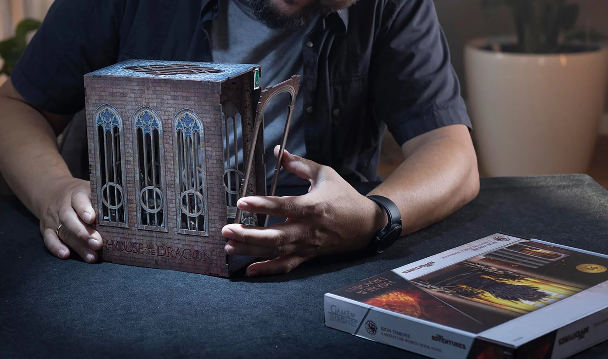 Tiny Adventure Iron Throne - House of the Dragon